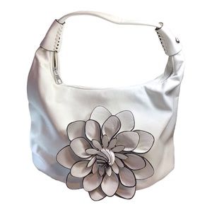Soft White Faux Leather Zippered Flower Shoulder Bag